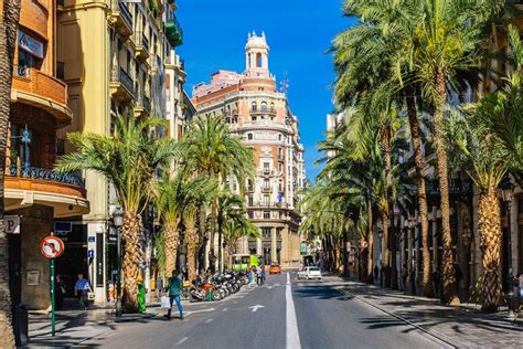 Valencia, Spain Is the Birthplace of Paella — How to .